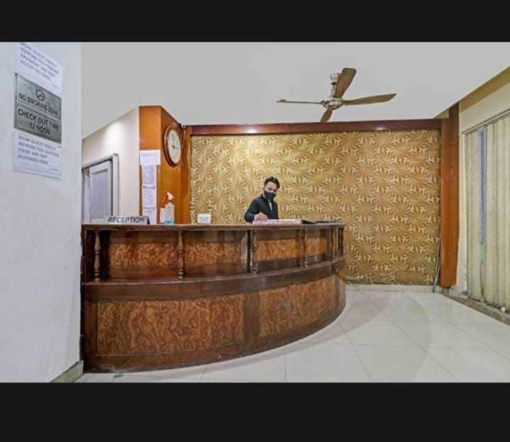 OYO 9148 Hotel Global Inn Neu-Delhi Exterior foto